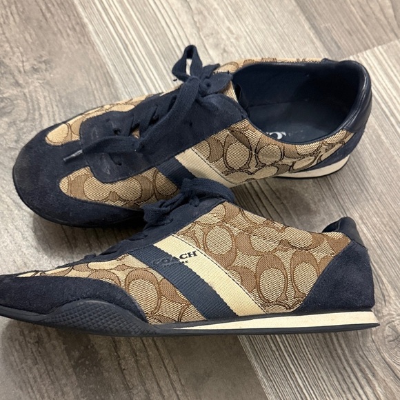 Coach Shoes - Coach Kelson Signature Logo Navy Blue and Tan Low Rise Sneakers Size 9.5